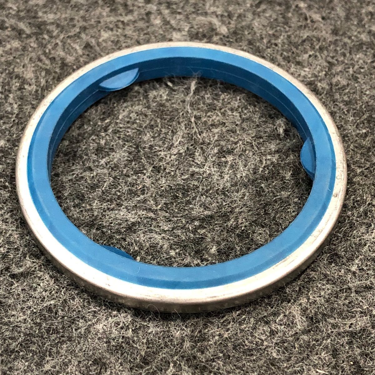 Thomas & Betts 5266 Sealing Ring 1-1/2" for T&B Connectors, Pack of 5 - Photo 4