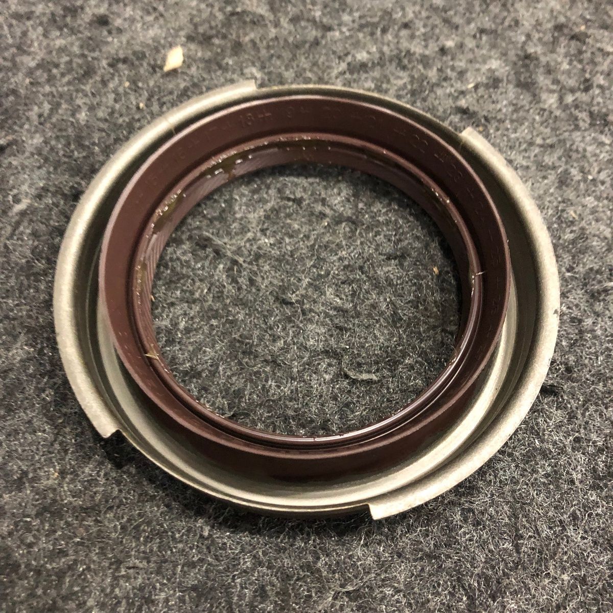 Spicer 127720 Oil Seal Genuine OE Pinion Seal for Dana Axle Differential - Photo 6
