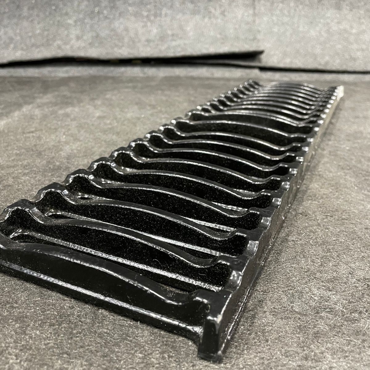 Zurn P6-DGC Slotted Grate, Class C Ductile Iron, 6"x20" - Photo 13