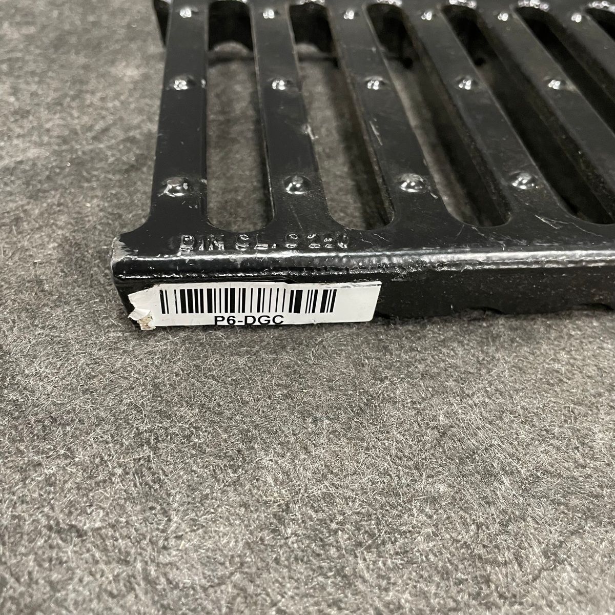 Zurn P6-DGC Slotted Grate, Class C Ductile Iron, 6"x20" - Photo 12