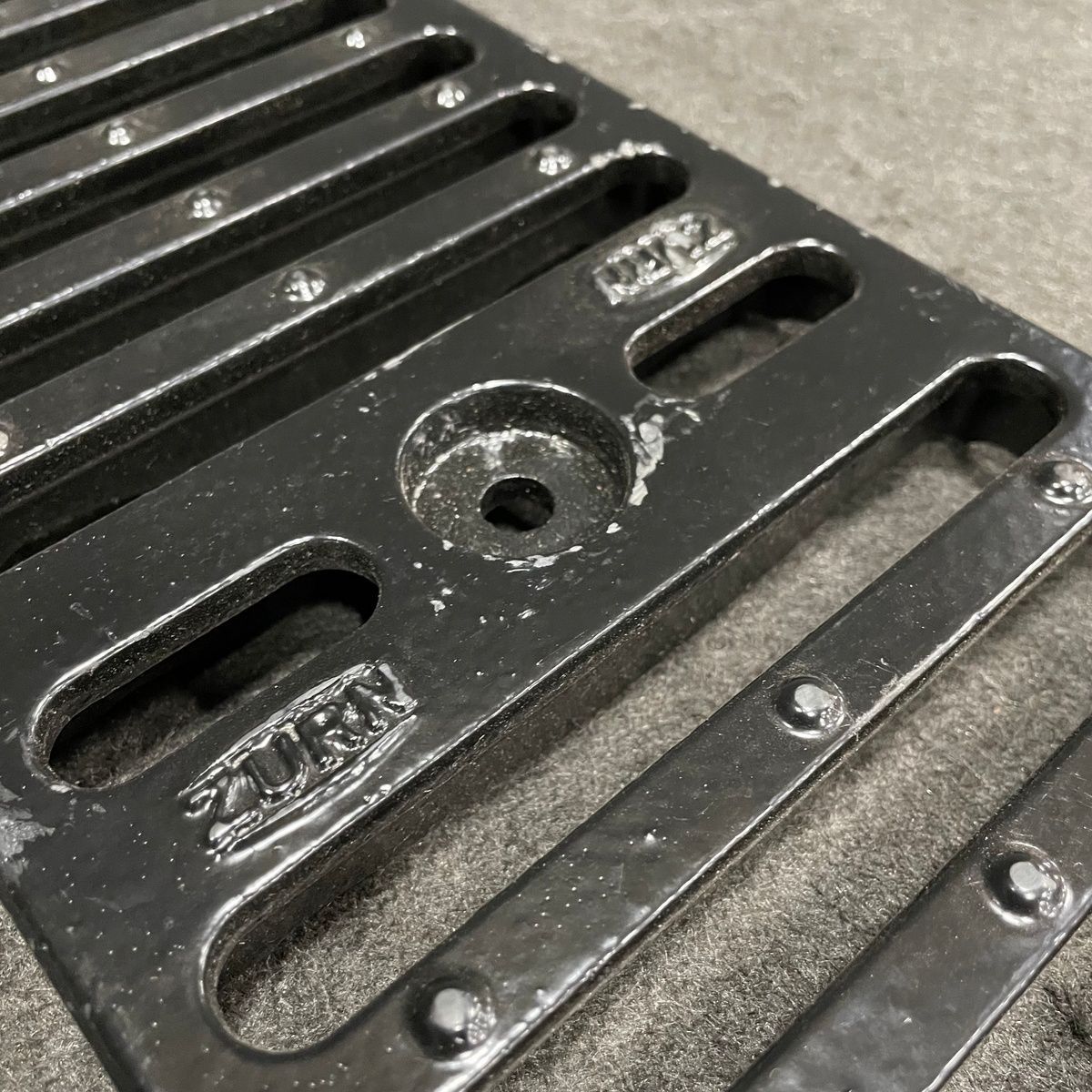 Zurn P6-DGC Slotted Grate, Class C Ductile Iron, 6"x20" - Photo 10