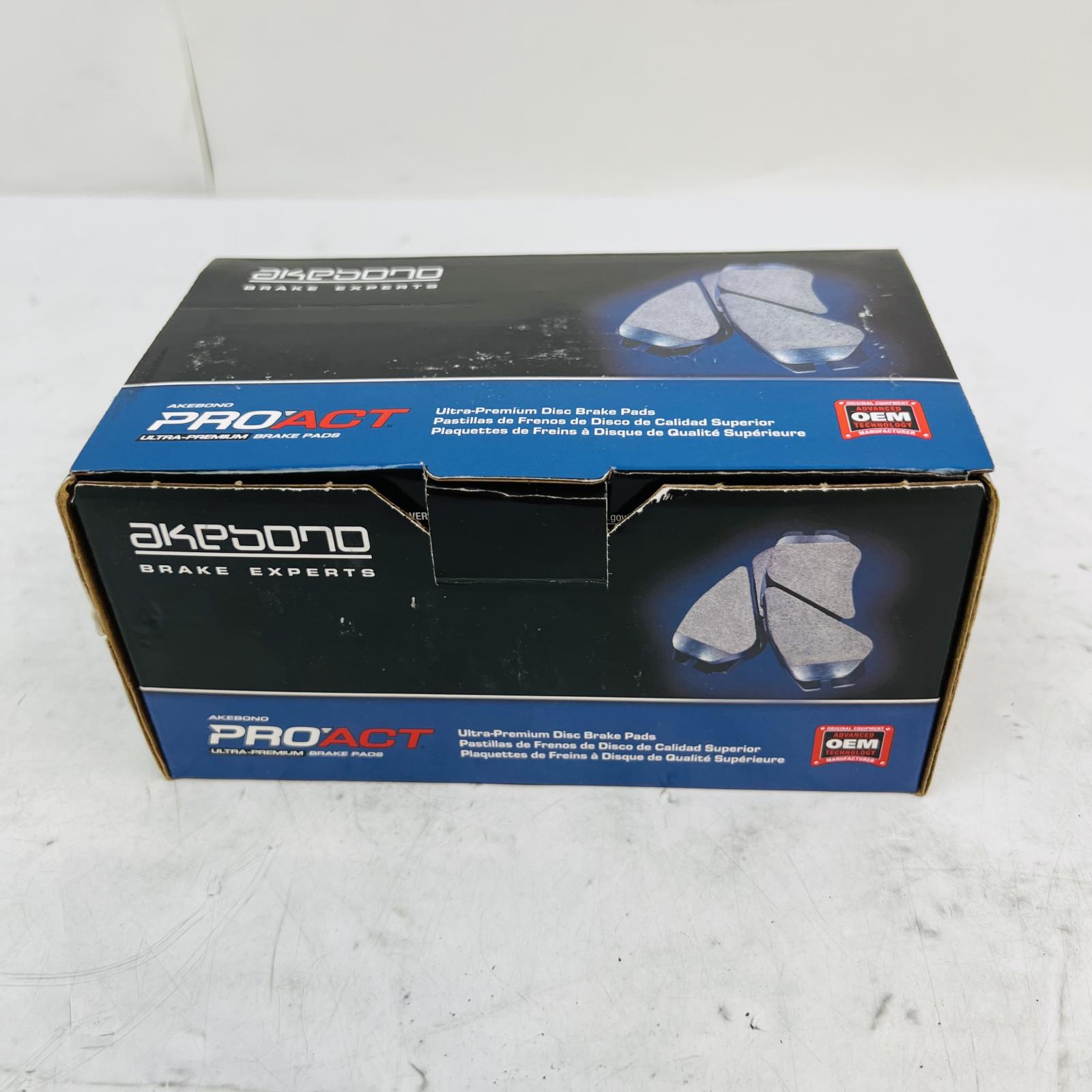 Akebono ACT617 Ceramic Brake Pads Front OEM for Toyota Lexus Scion - Photo 2