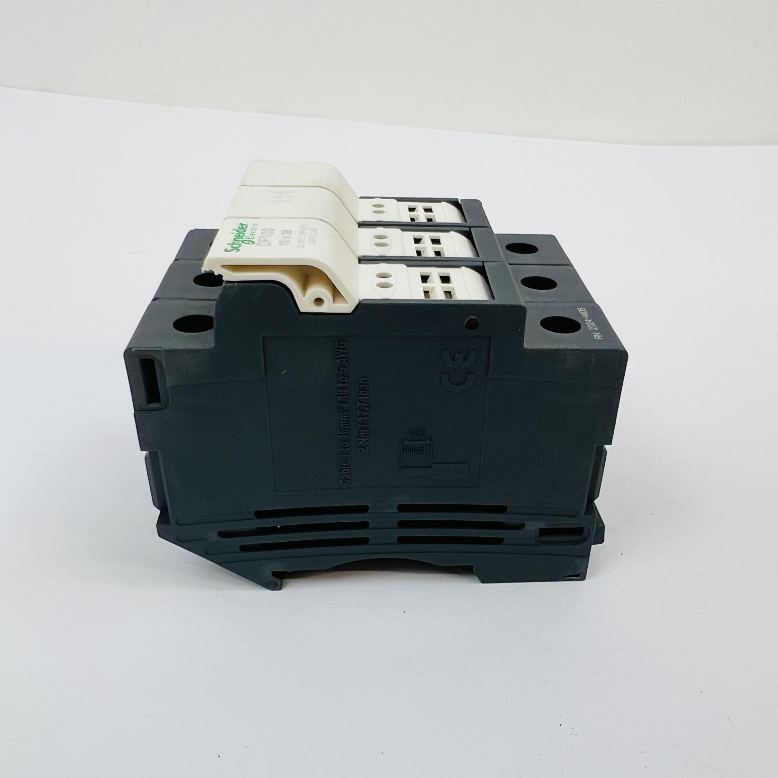 Schneider TeSys DF103 Fuse Holder 940724, 3P 10x38mm - Photo 3