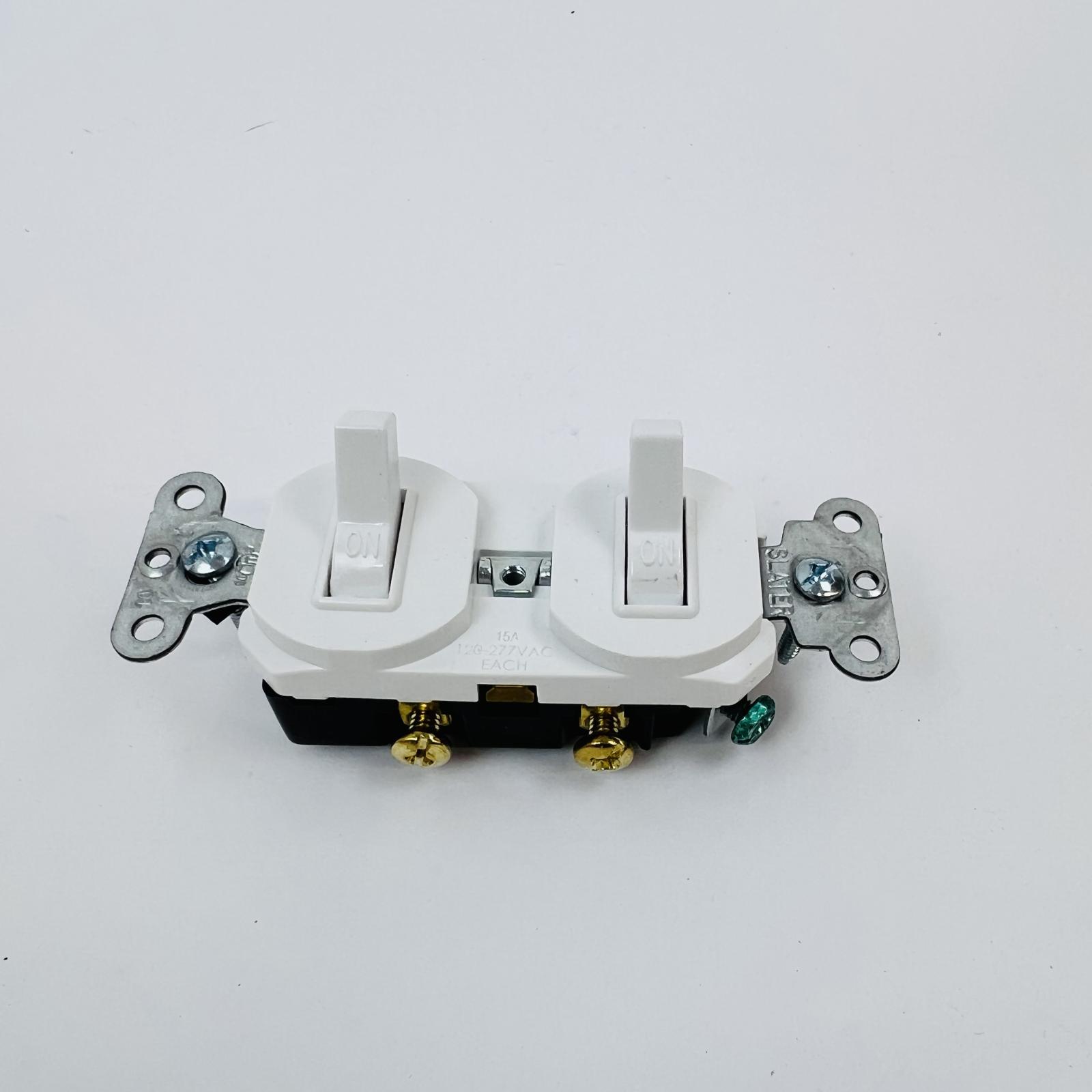 Pass & Seymour 690-WG Combination Device, Two 1-Pole Switches 15A 120/277V - Photo 4