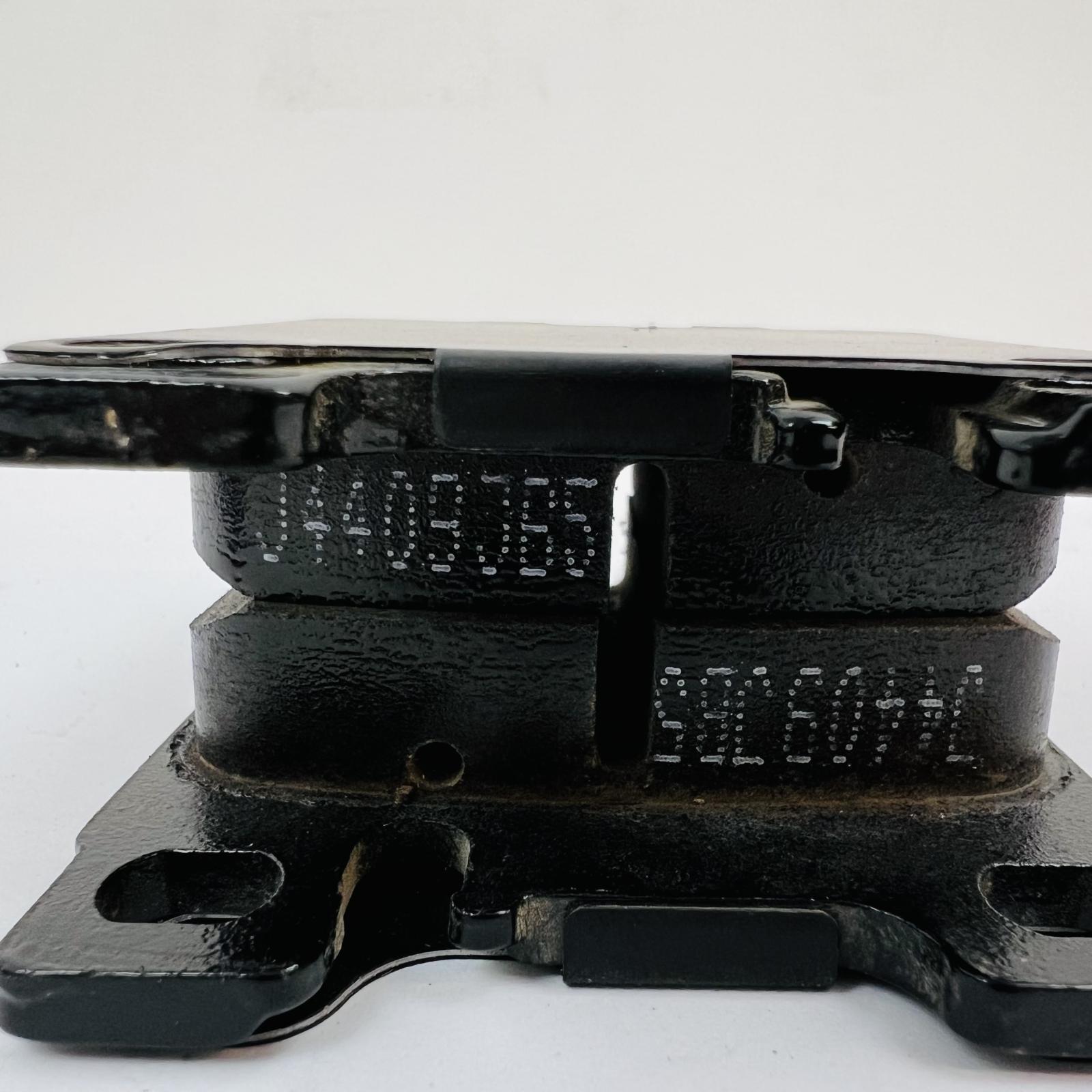 Akebono EUR603 Euro Ceramic Brake Pads Front OEM for BMW 3-Series 5-Series X3 - Photo 5