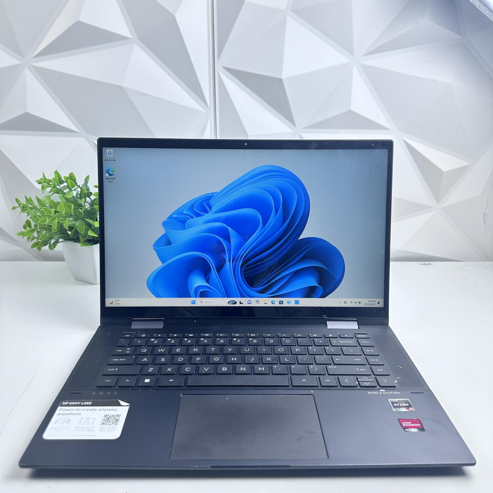 HP Envy x360 2-in-1 15.6" Touch, Ryzen 5 5625U, 8GB, 256GB - Photo 18