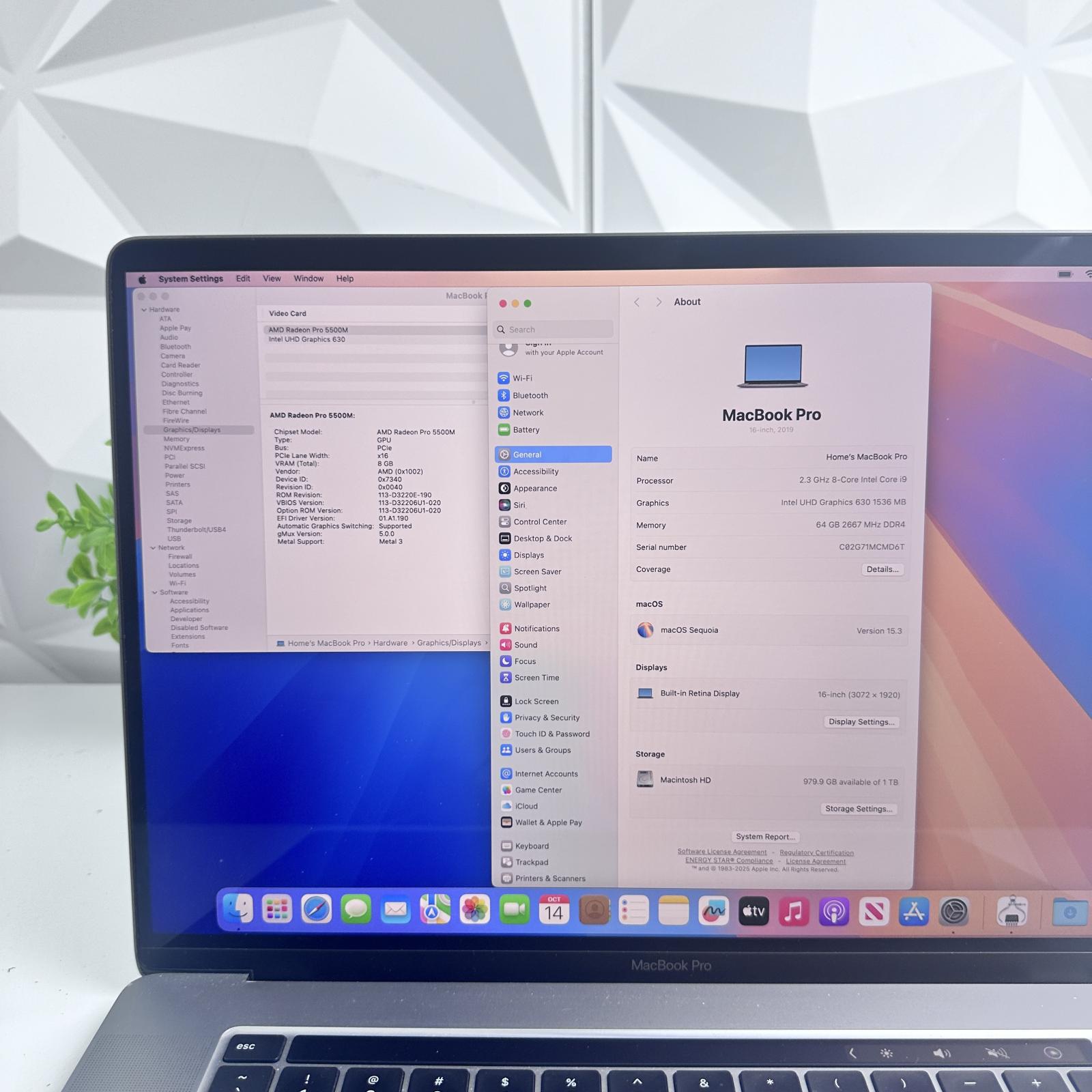 MacBook Pro (16-inch, 2019) Intel 8-Core i9 2.3GHz, 64GB, 1TB SSD - Photo 14