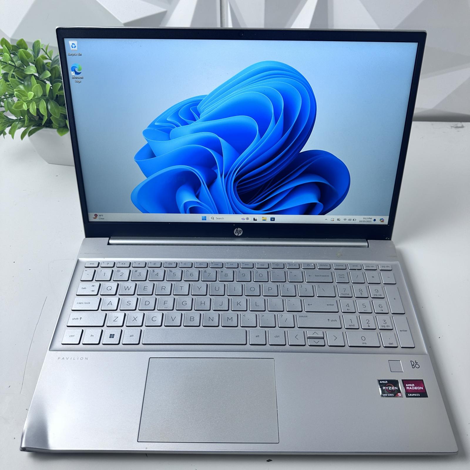 HP Pavilion 15z-eh100 Laptop, 15.6" FHD, Ryzen 5 5500U, 16GB, 1TB SSD - Photo 2