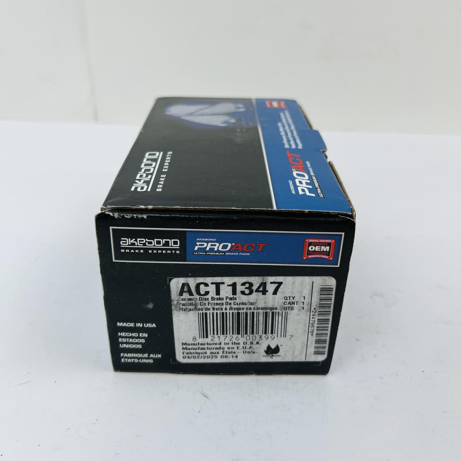 Akebono ACT1347 Ceramic Brake Pads Front ProACT OEM for Toyota Lexus - Photo 3