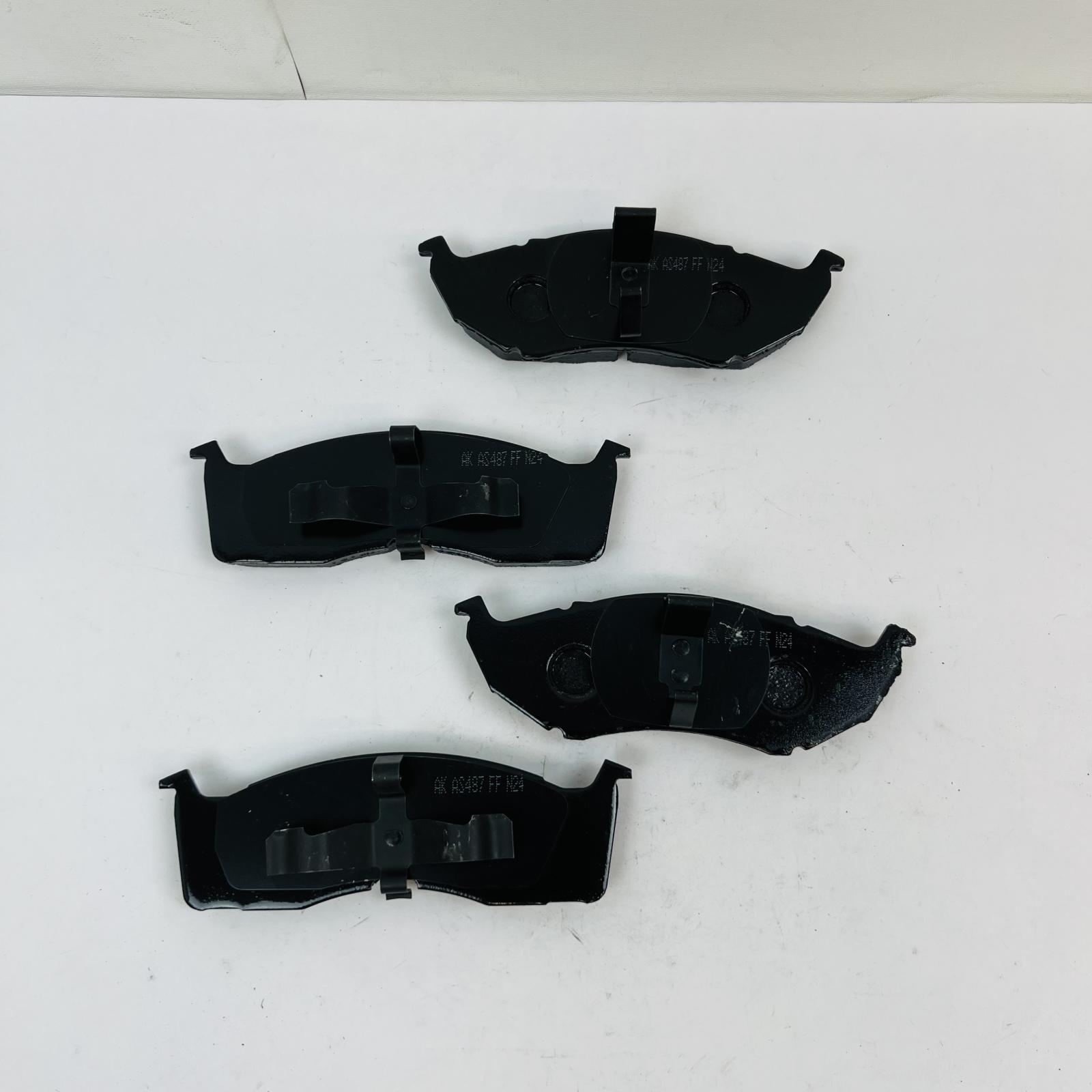 Akebono ACT642 Ceramic Brake Pads Front ProACT OEM for Honda Civic CRX Del Sol - Photo 5