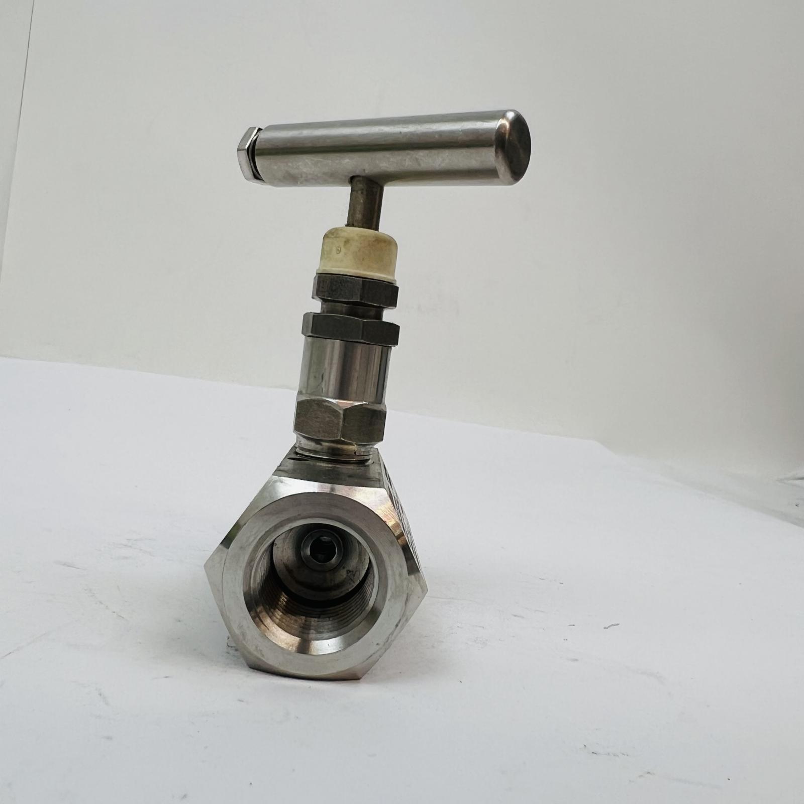 Tescom Anderson Greenwood HIVDS-440 Valve 6000 PSI 316SS - Photo 5