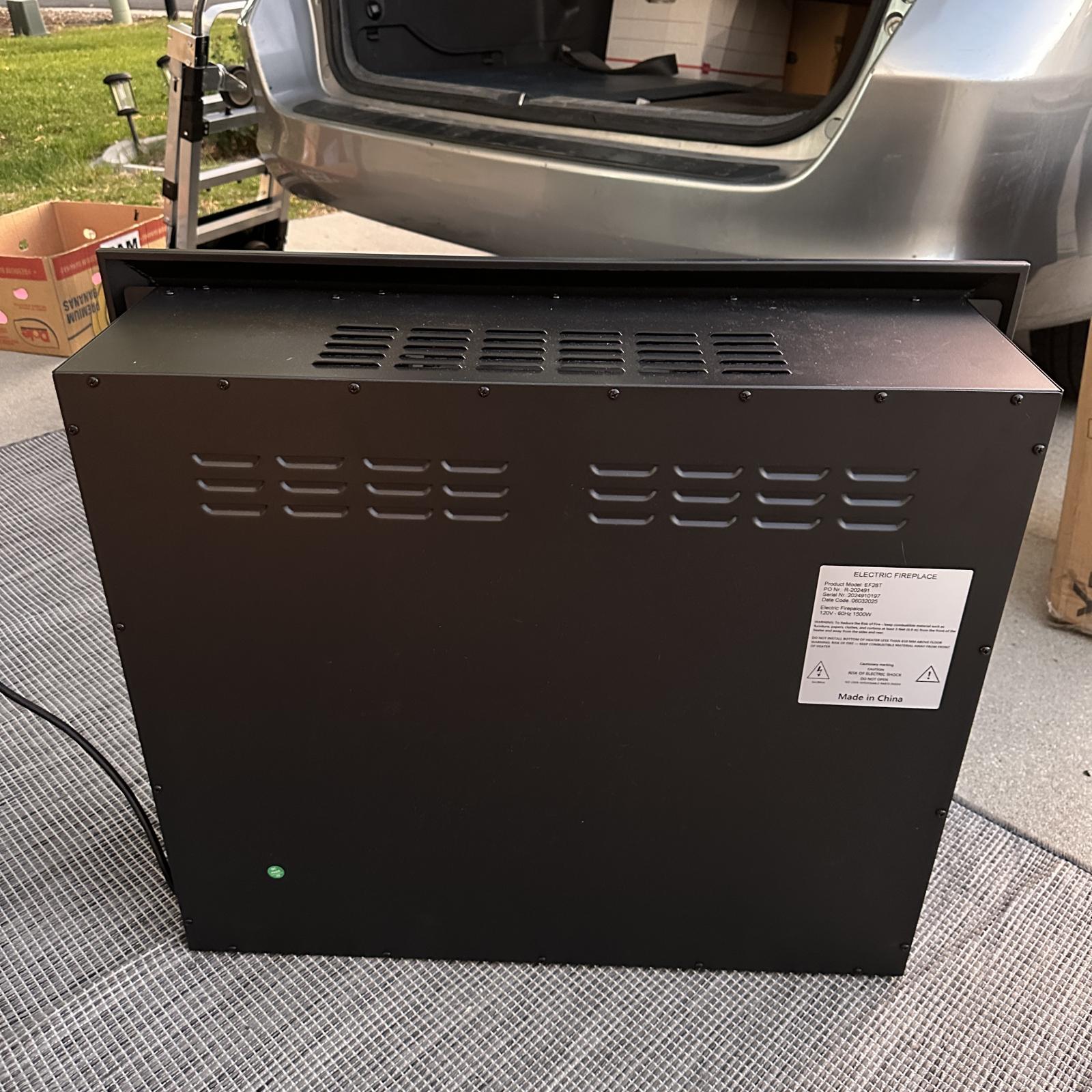 EdenDirect 30.51-in W Black Wall-Mount LED Fireplace - Photo 6