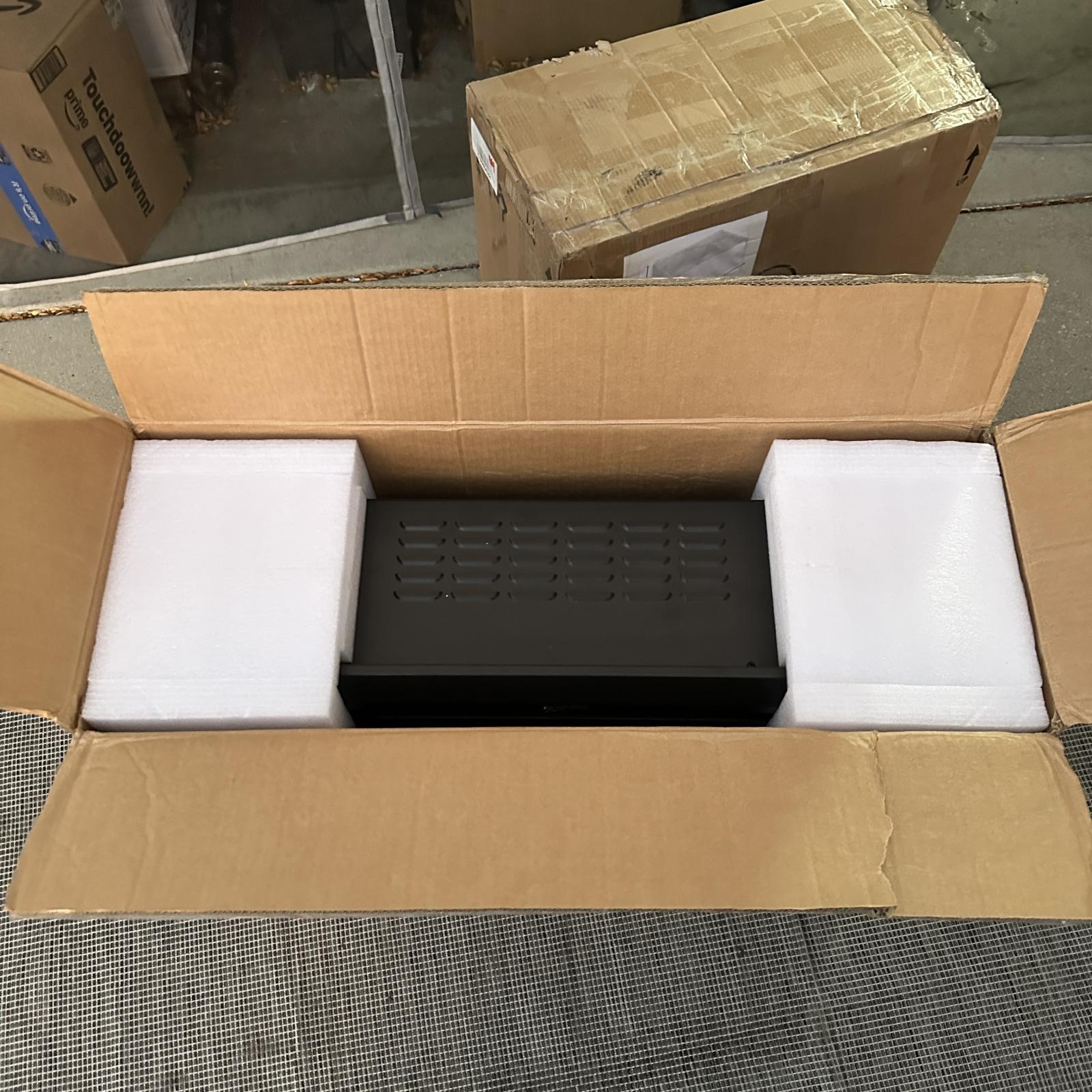 EdenDirect 30.51-in W Black Wall-Mount LED Fireplace - Photo 9