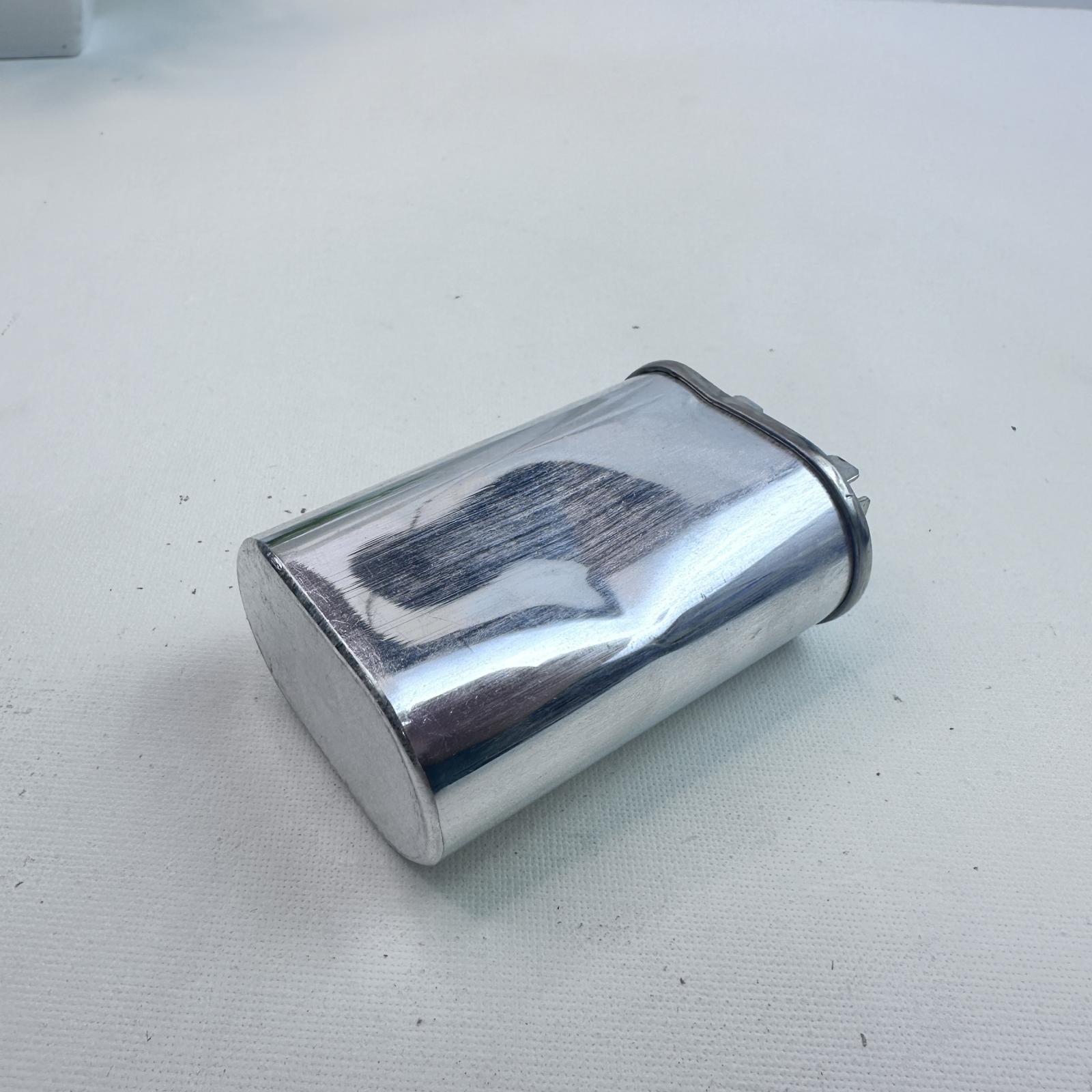 BlueFin CPRV1-15 Capacitor 15 µF ±5%, 370/440V AC Motor Run - Photo 9