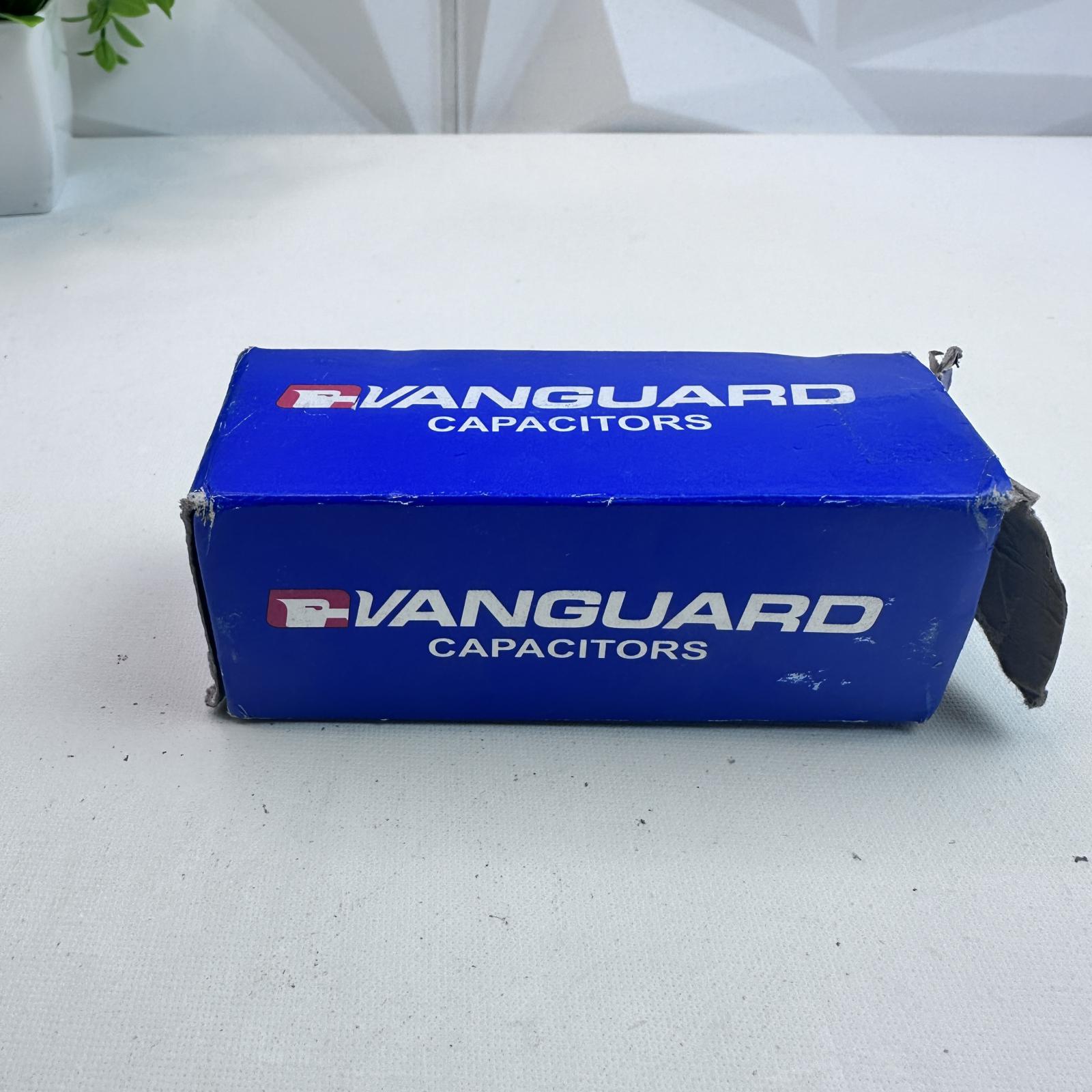 Vanguard BC-590 Start Capacitor, 590–708 µF, 110/125V AC - Photo 2