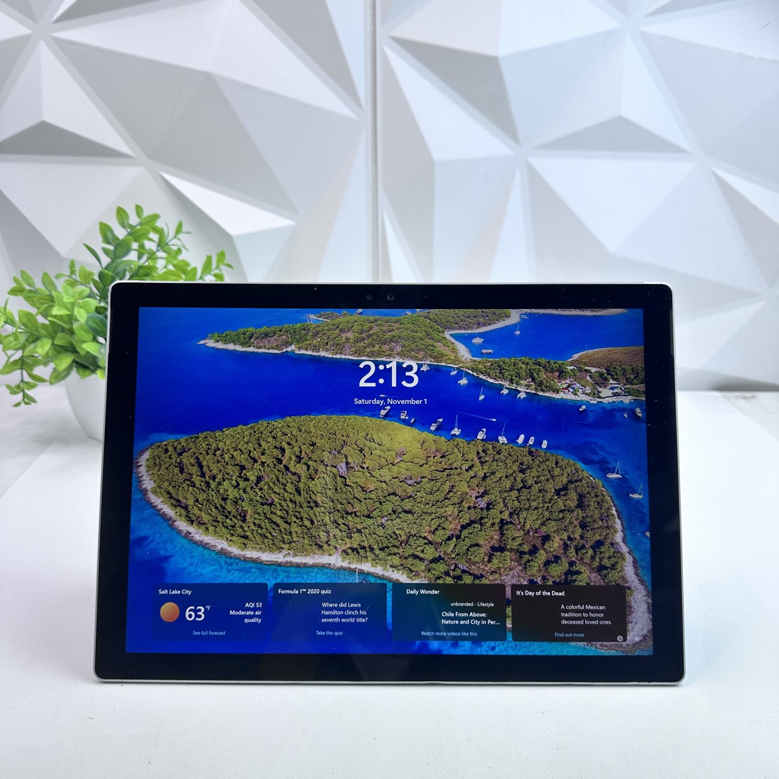 Microsoft Surface Pro 4 Tablet, 12.3" QHD Touch, i5-6300U, 4GB, 128GB - Photo 11