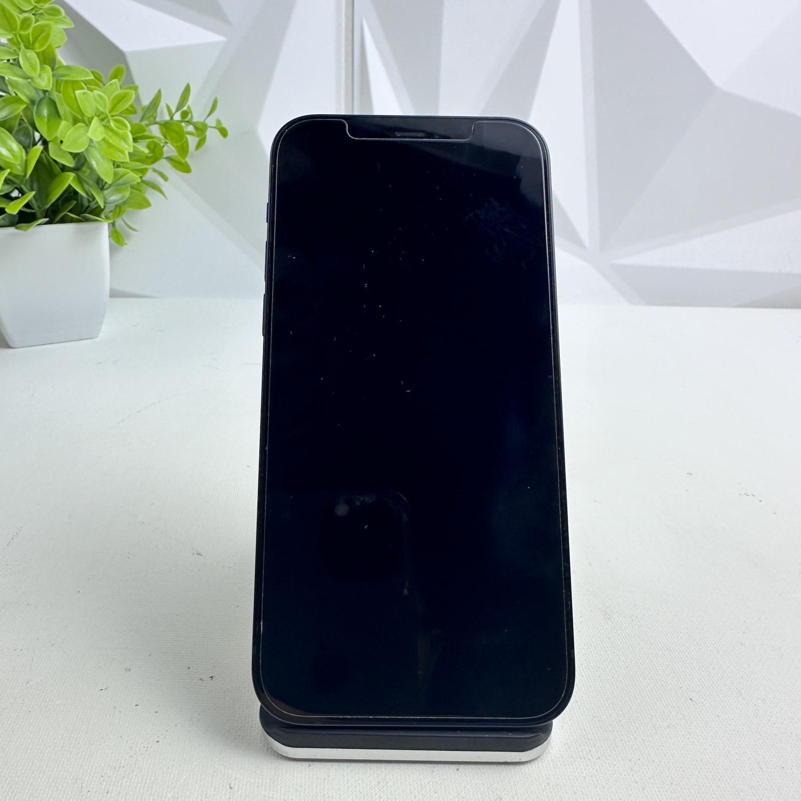 iPhone 12 | 64GB | Black | Unlocked - Photo 3