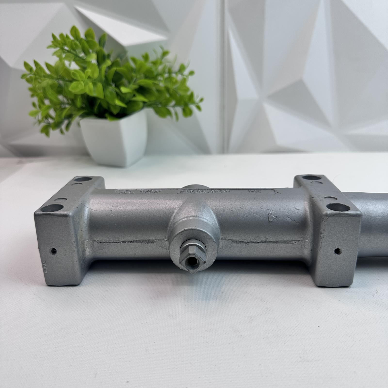 Norton T-50 Aluminum Door Closer | Heavy Duty Commercial Closer - Photo 3