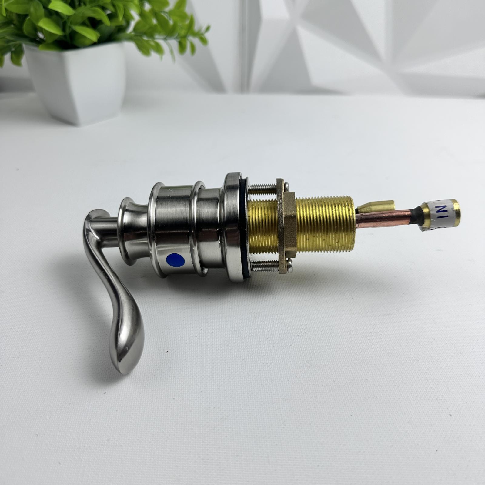 Commercial Beer or Soda Tap Faucet Handle Valve Assembly - Photo 2