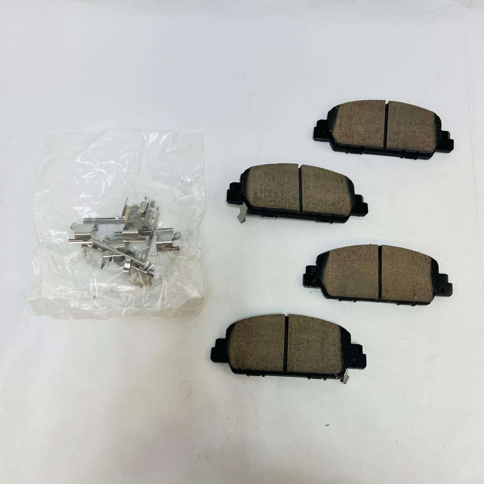 Akebono ACT1654 Ceramic Front Brake Pads ProACT OEM for Ford Lincoln Mazda - Photo 6