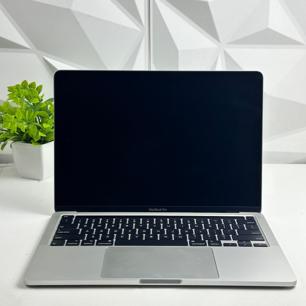 MacBook Pro (13-inch, 2020) | Full Parts Replacement - Photo 2