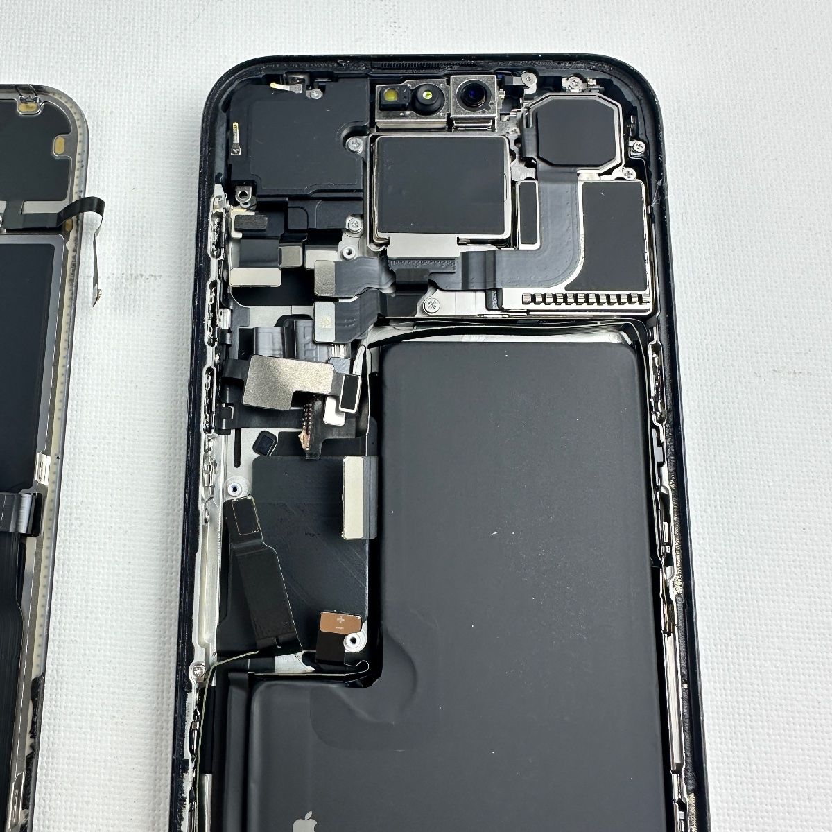 iPhone 15 Pro Max | Full Parts Replacement (NO MAINBOARD) - Photo 12