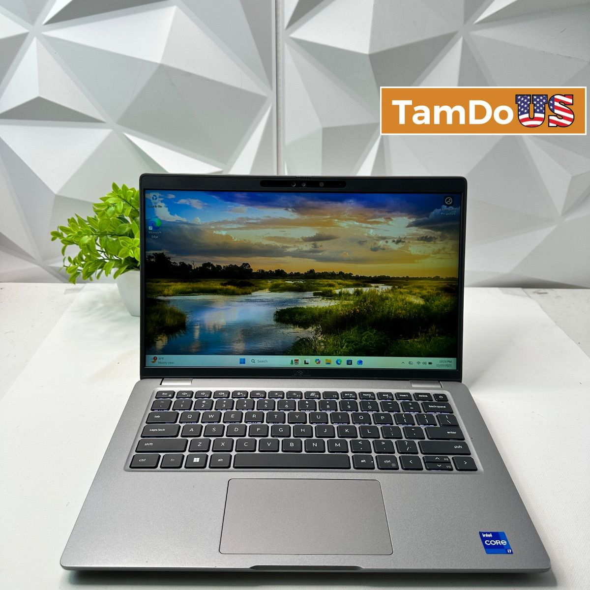 Dell Latitude 5440 Laptop, 14" FHD, i7-1365U, 32GB, 256GB SSD - Photo 1