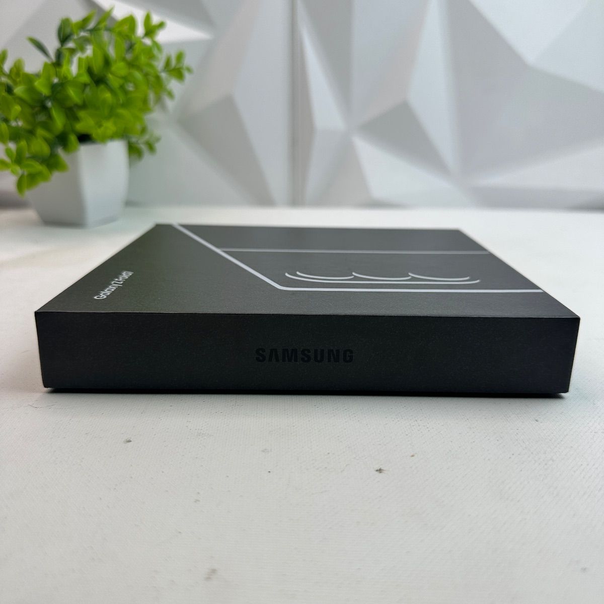 Samsung Galaxy Z Fold 7 (SM-F966U) 512 GB | JetBlack | AT&T Locked - Photo 4