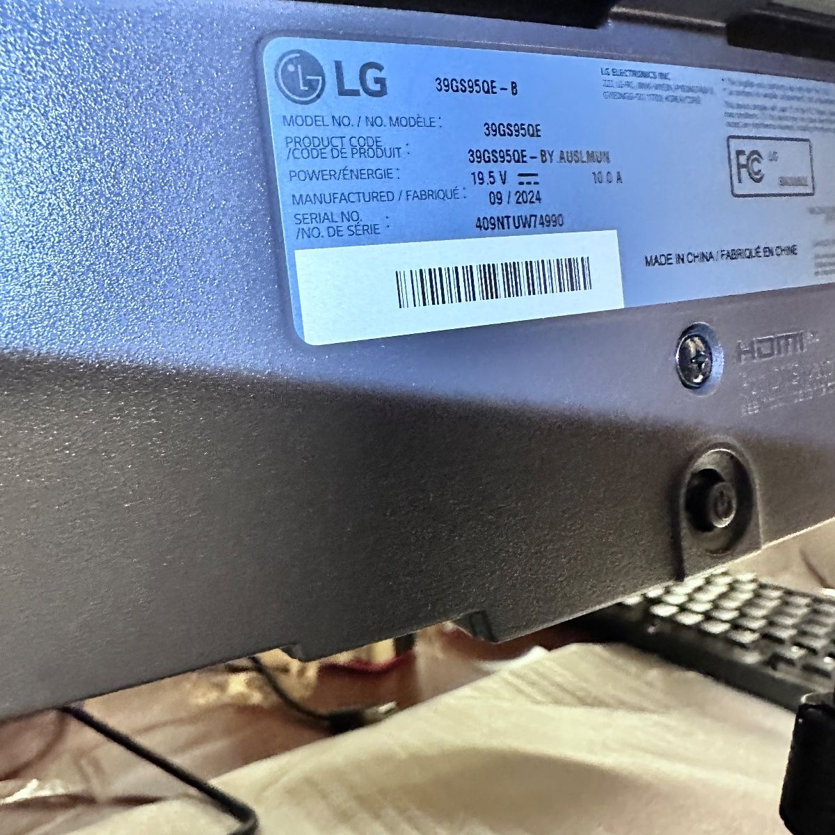 LG UltraGear 39GS95QE-B 39" Curved OLED Gaming Monitor - Photo 9