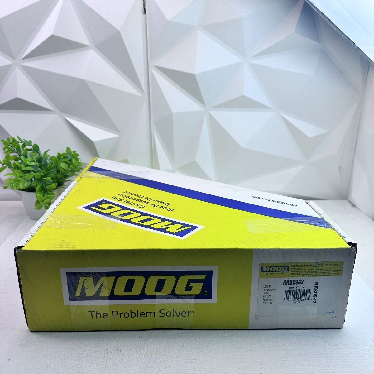 MOOG RK80942 Control Arm Front Lower OEM for Chevrolet Malibu - Photo 2