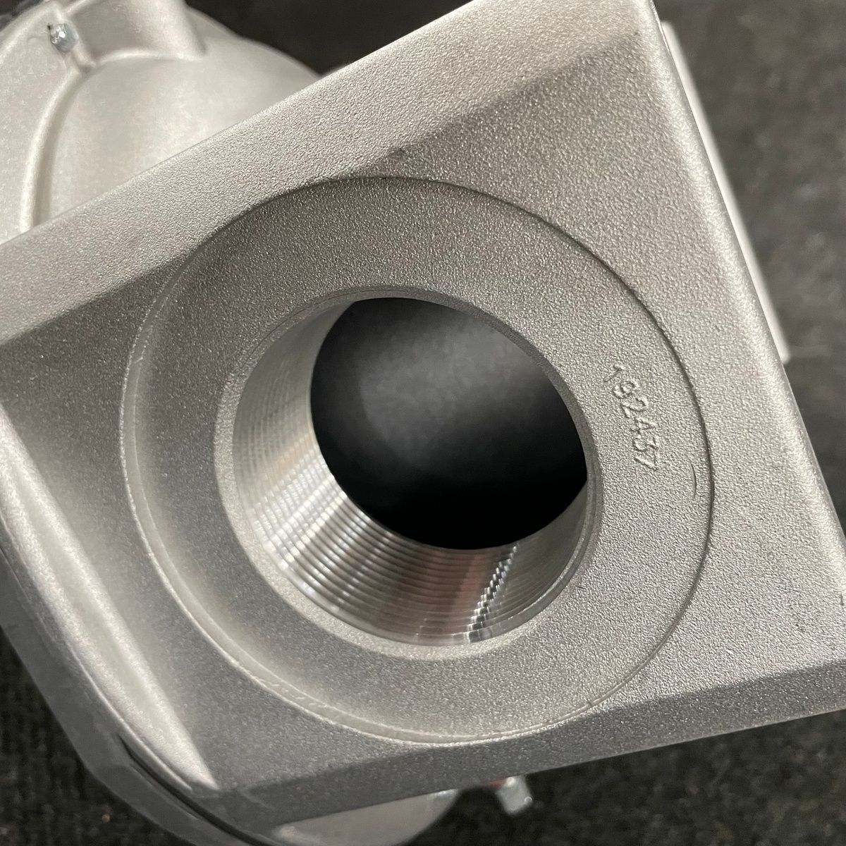 Honeywell V48A 2243 Diaphragm Gas Valve 120V 2" NPT - Photo 8