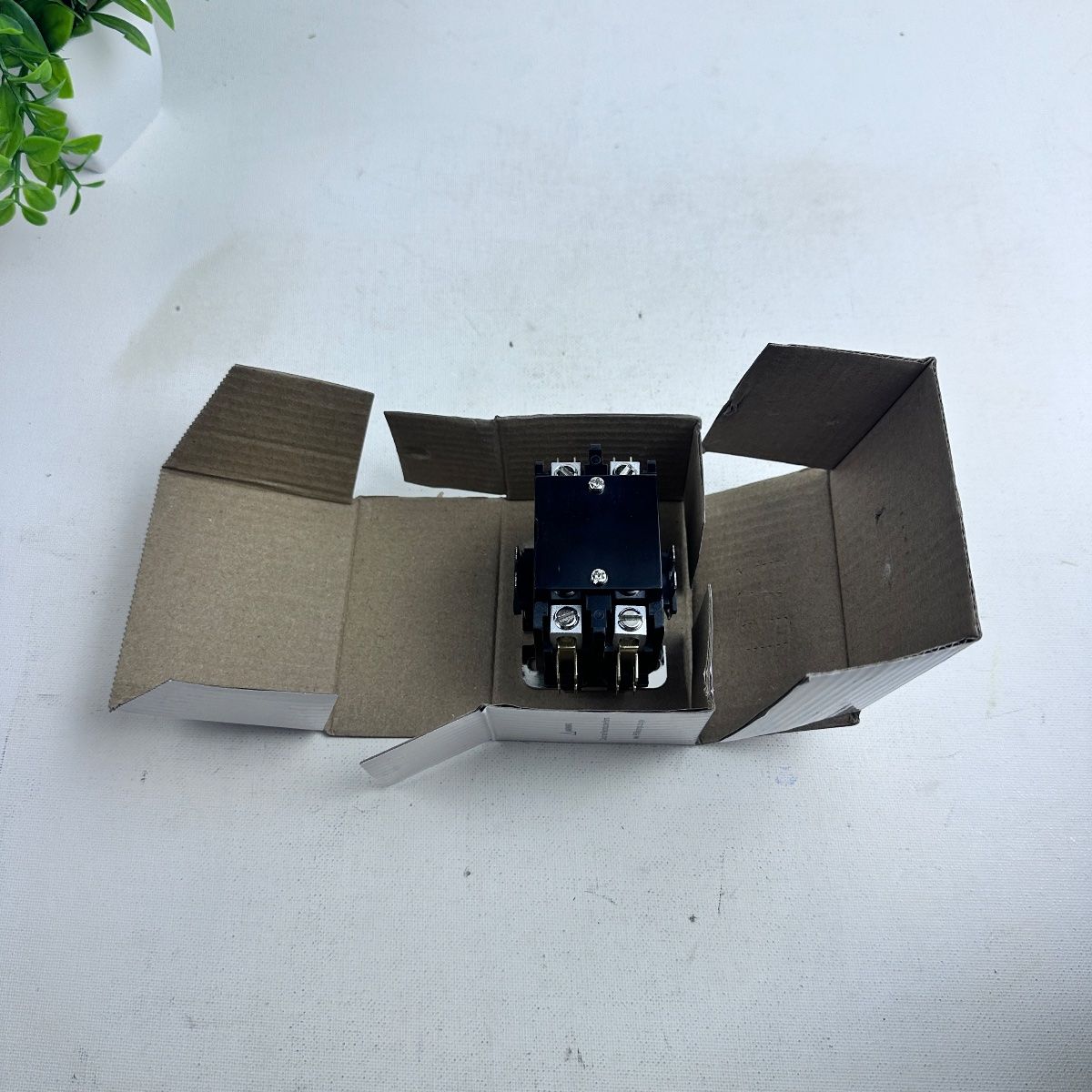 JARD 17425 Definite Purpose Contactor 2-Pole 40A 24V - Photo 3