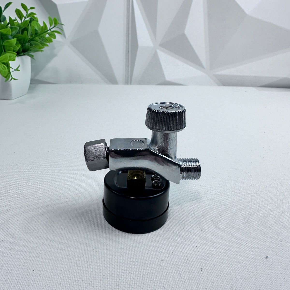 Gas Regulator Valve with Pressure Gauge – Fits Propane Tank, Grill, Heater, Welding - Photo 4