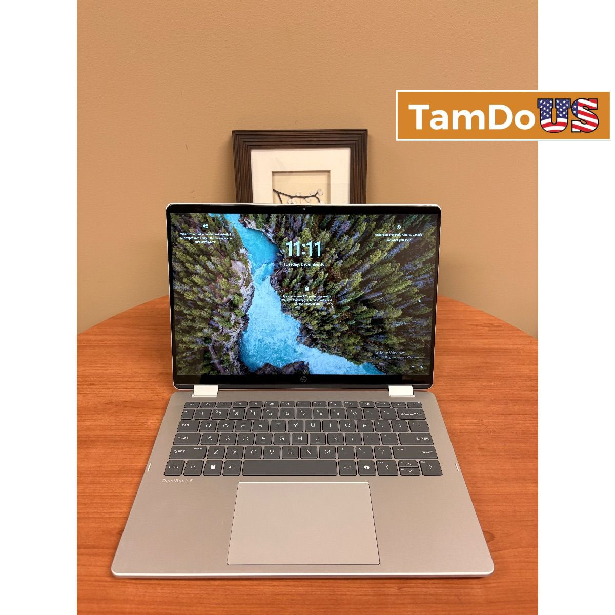 HP OmniBook 5 Flip 14 Laptop, 14" FHD Touch, Core 5 120U, 8GB, 512GB SSD - Photo 1