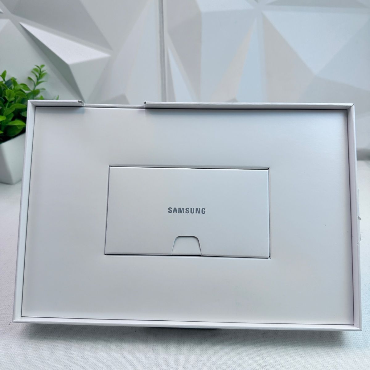 Samsung Galaxy Tab A9+ 5G (SM-X218U) 64GB | Graphite | AT&T Locked - Photo 9