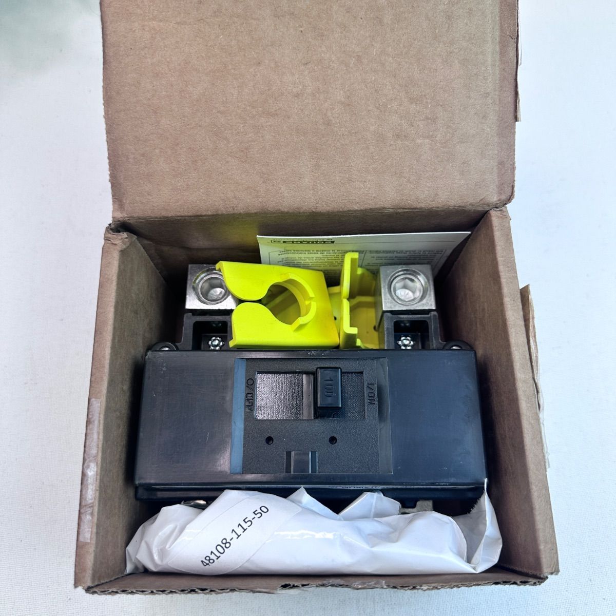 Square D QOM2100VH 100 Amp 2-Pole Circuit Breaker 120/240V - Photo 4