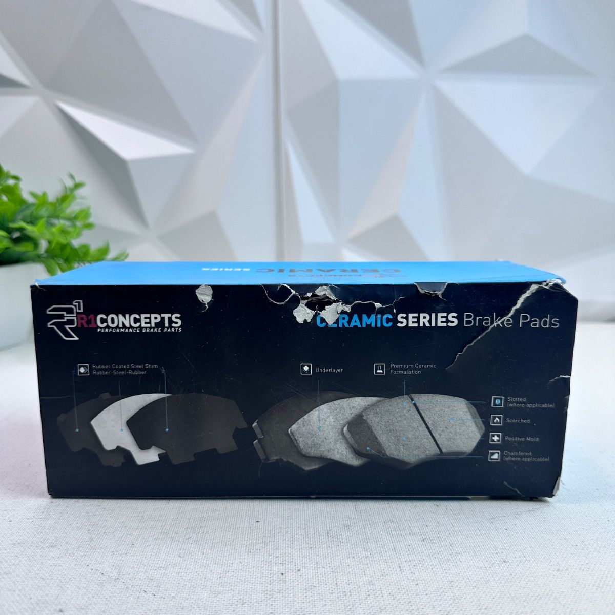 R1 Concepts Ceramic Brake Pads Front Series R1C-SLV-2-HED for Toyota Lexus Scion - Photo 2