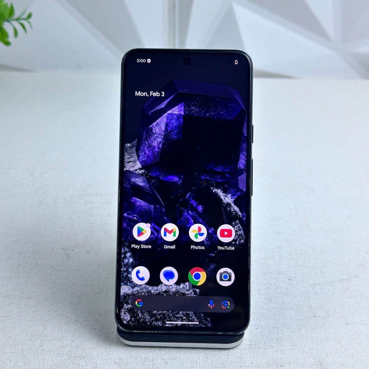 Google Pixel 8 | 128GB | Black | Unlocked - Photo 3