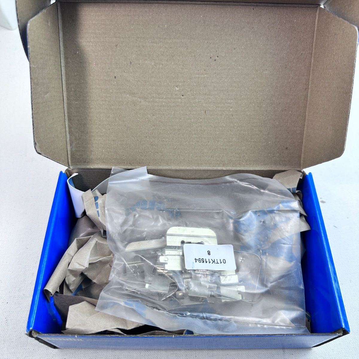 Bendix CFC2205 Ultra Ceramic Rear Pads Fits Toyota Camry Corolla Lexus ES350 - Photo 8