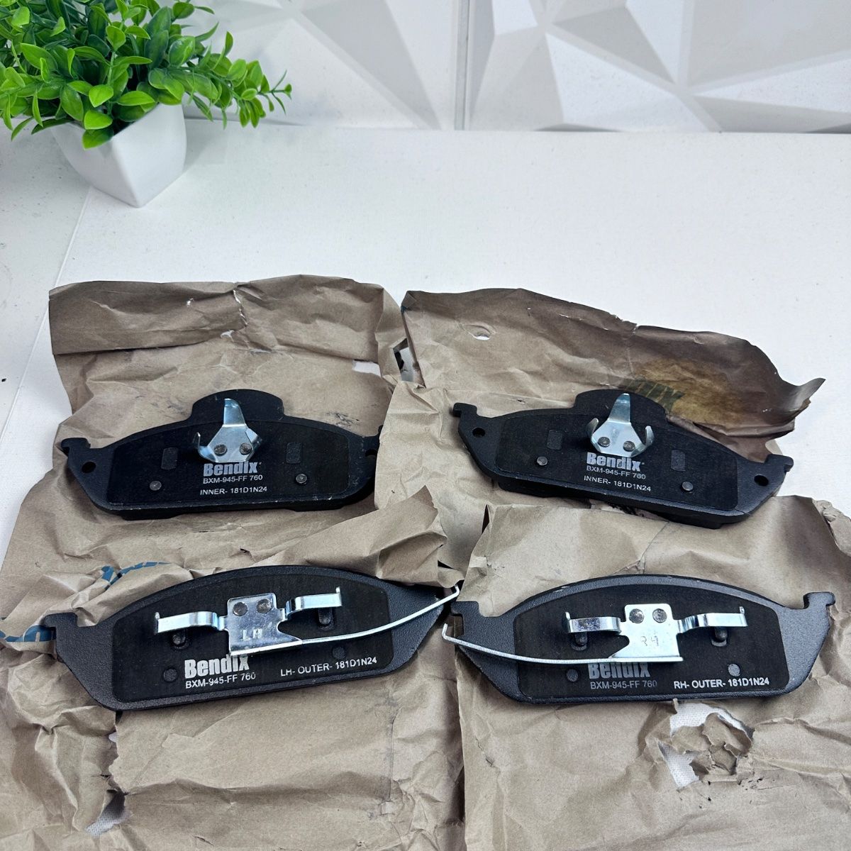 Bendix CFM760 Ultra Ceramic Rear Pads Fits Honda Accord CR-V Acura TLX Abutment Kit - Photo 4