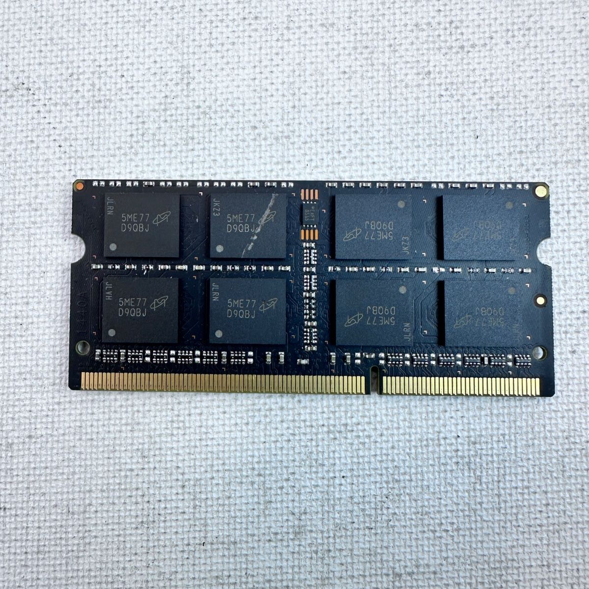 Micron 8GB DDR3L 1600MHz PC3L-12800 SODIMM Laptop Memory - Photo 3