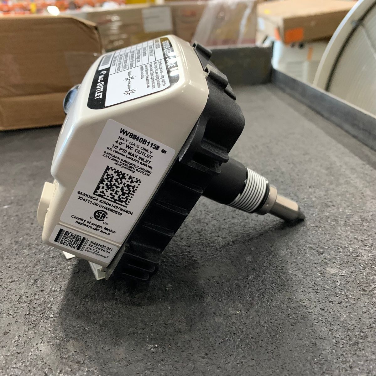 Resideo WW8840B1158 Gas Control Valve NAT GAS 10" W.C. Outlet 1/2 PSI Heater - Photo 4