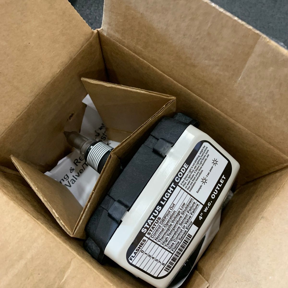 Resideo WW8840B1158 Gas Control Valve NAT GAS 10" W.C. Outlet 1/2 PSI Heater - Photo 7