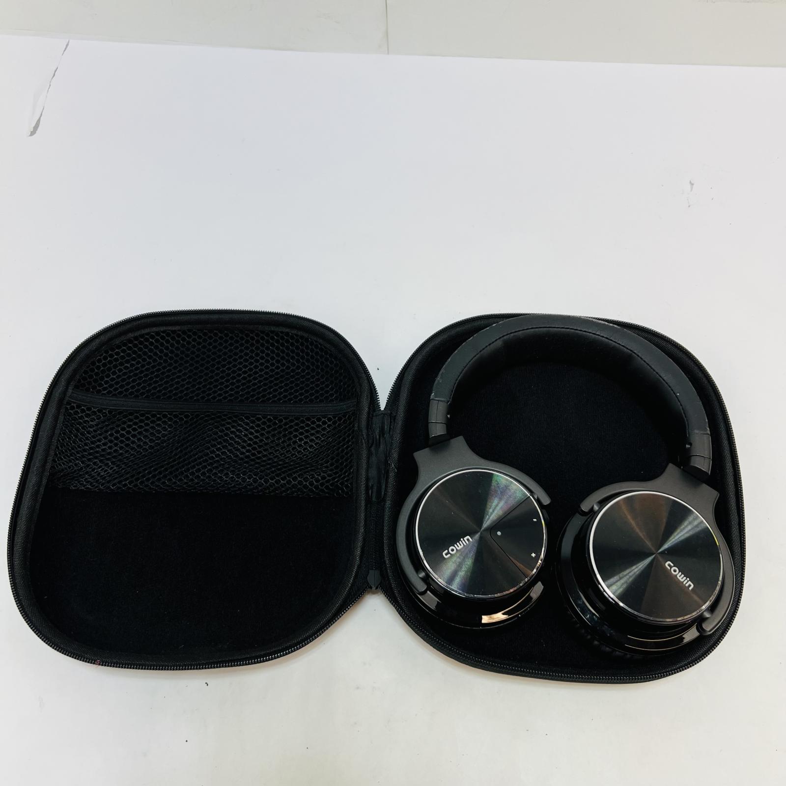 Cowin Bluetooth Over-Ear Headphones with Hard Case - Photo 2