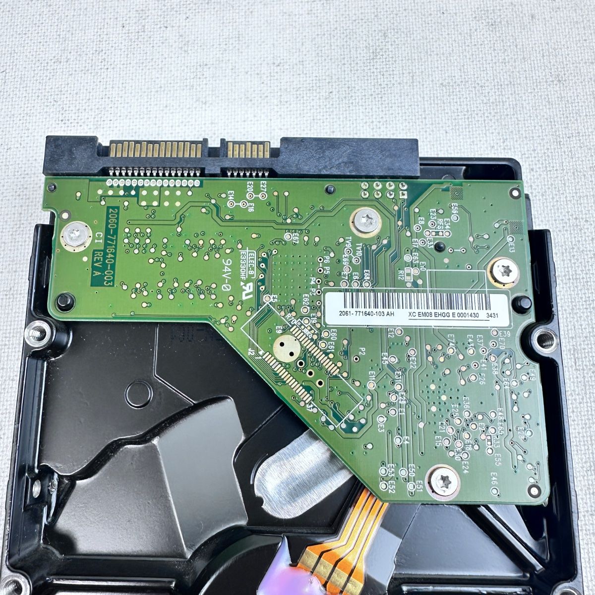 Western Digital WD5000AAKX 500GB SATA 3.5" HDD 16MB Cache 7200RPM Hard Drive - Photo 8