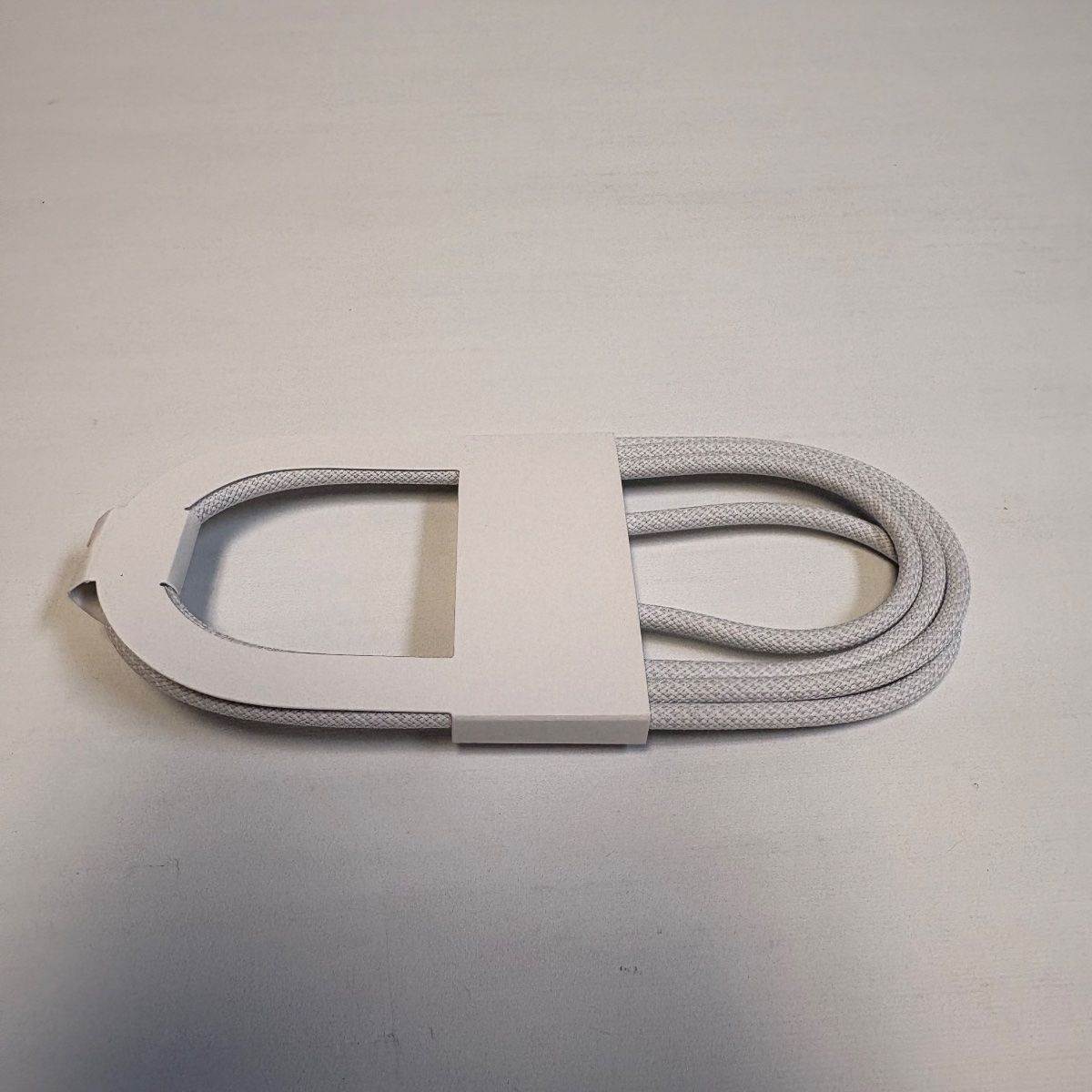 Genuine Apple USB-C Charge Cable Braided 1m - Original iPhone 17 Box - Fast Sync - Photo 3