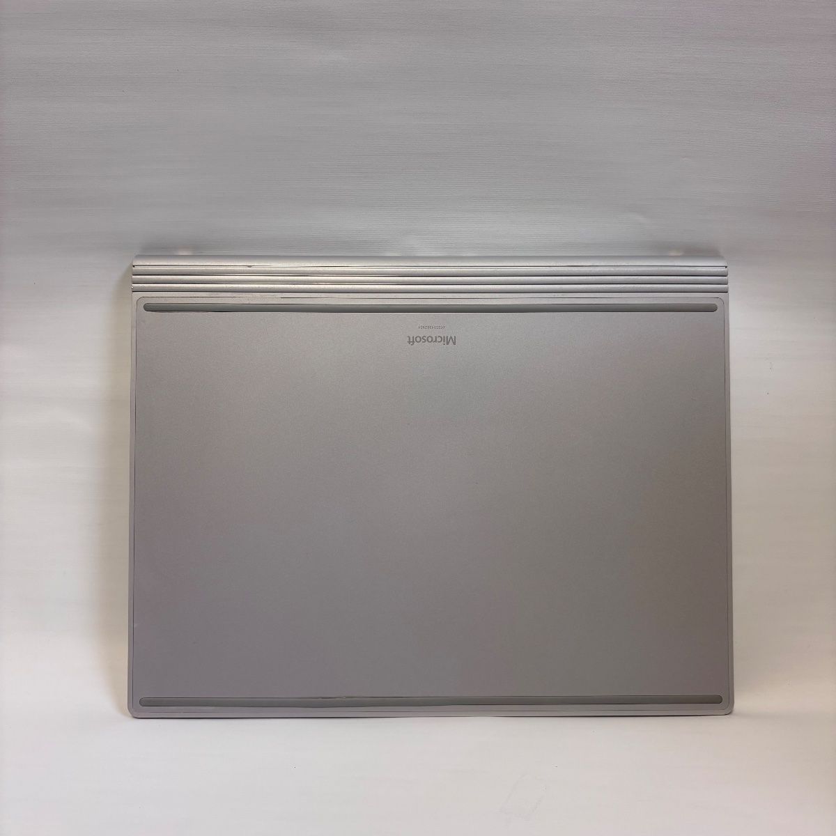 Original Microsoft Surface Laptop Keyboard Top Case, Model 1813 - Photo 3