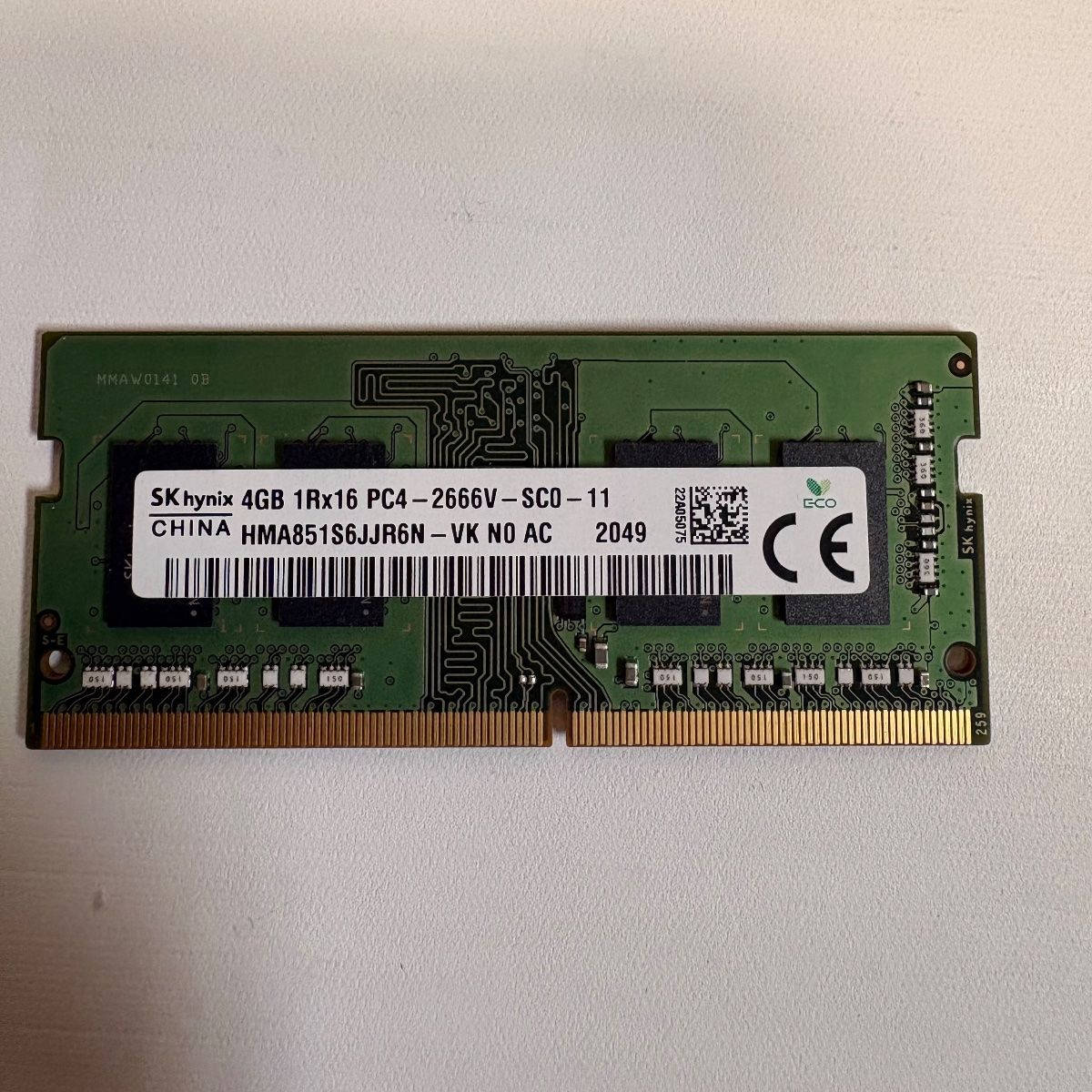 SK hynix 4GB DDR4 2666MHz Laptop RAM PC4-2666V SO-DIMM - Photo 2