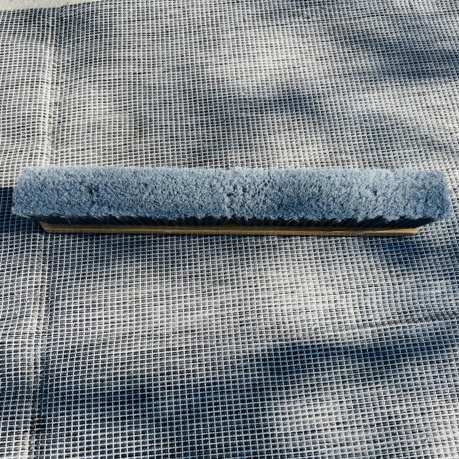 ProSource 24" Grey Flagged Push Broom Heavy-Duty Commercial Floor Sweeper - Photo 3