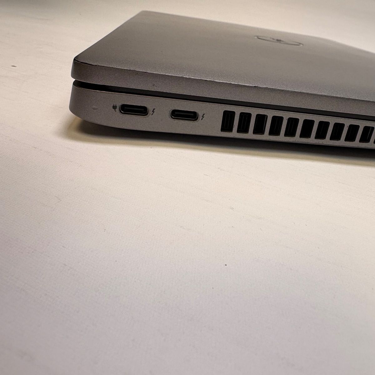 DELL Latitude 5420 Laptop, 14" FHD, i5-1145G7 - Photo 6